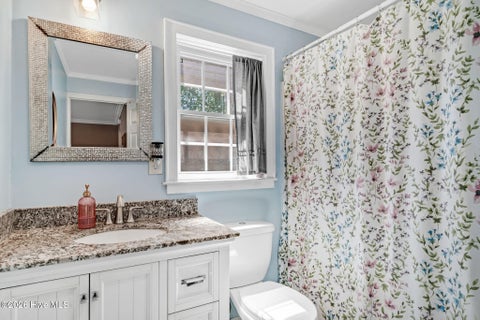Tiny photo for 301 W Fremont Street, Burgaw, NC 28425 (MLS # 100608910)
