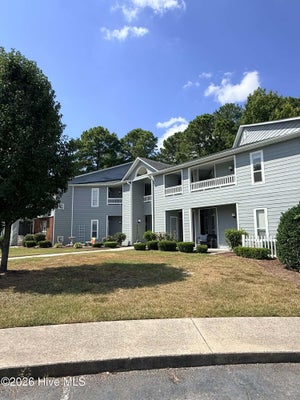 110 BREEZEWOOD DR APT H, GREENVILLE, NC 27858 - Image d18be36d032a7a535e92f1388c8130e4/907548586