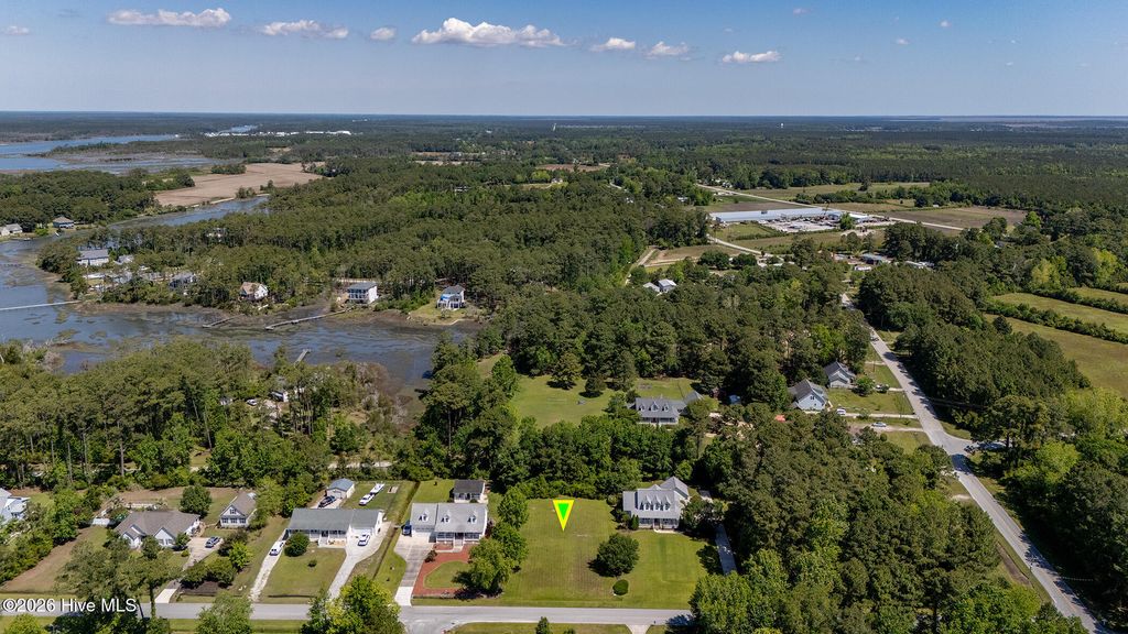 Photo of 757 Comet Drive, Beaufort, NC 28516 (MLS # 100571675)