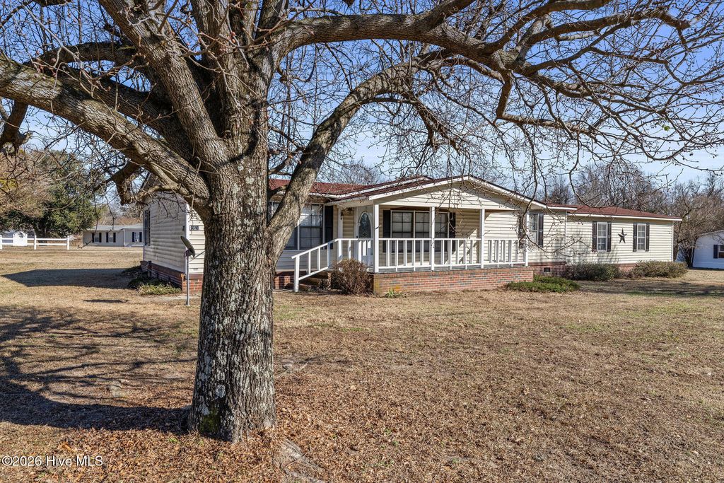 Photo of 5310 Echo Drive, La Grange, NC 28551 (MLS # 100551912)