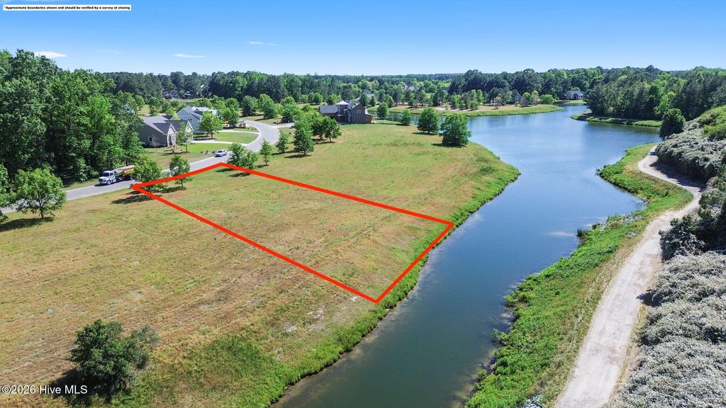 Photo of 124 Sycamore Lakes Drive, Wallace, NC 28466 (MLS # 100569793)