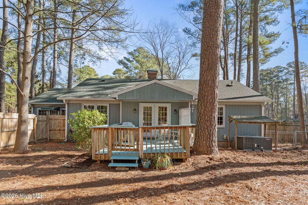 Photo of 100 Woodstock Drive, Greenville, NC 27834 (MLS # 100552093)