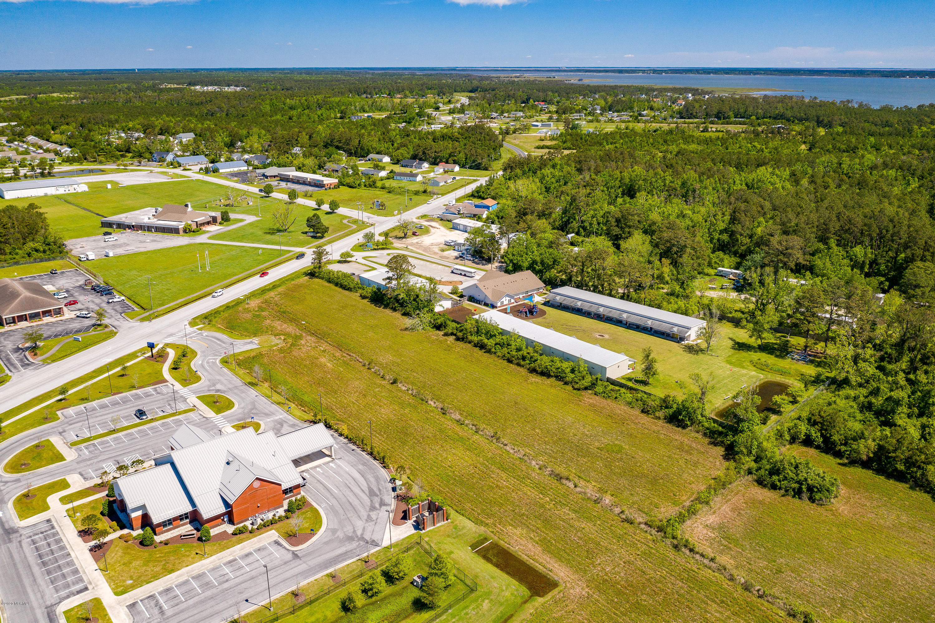 000 Live Oak/ Pinners Point Road