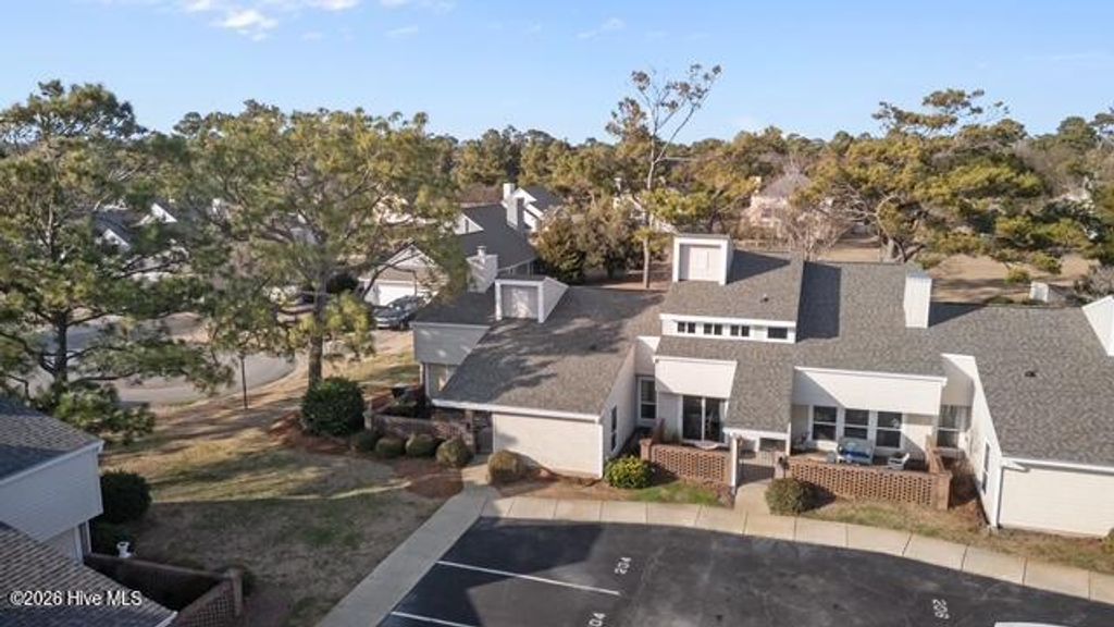 Photo of 204 Sound Court, Morehead City, NC 28557 (MLS # 100557795)