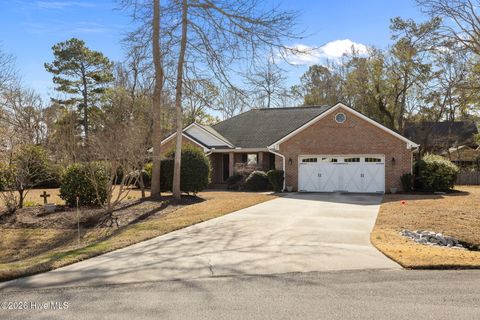 806 Broadmoor Court Morehead City NC 28557
