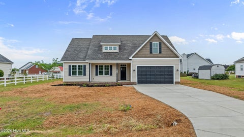 Homes For Sale - 302 Ellington Way<br/> Wayne County, La Grange, NC 28551