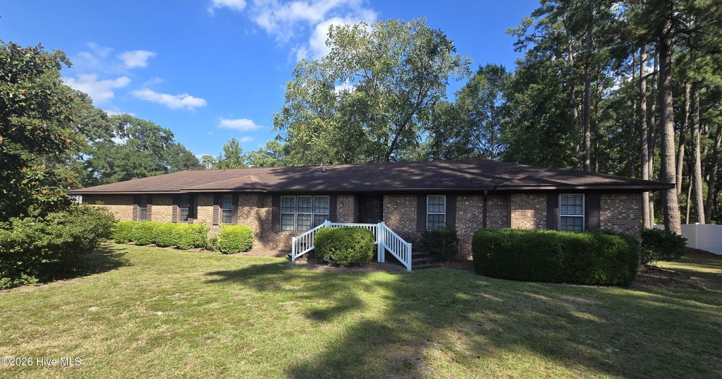 Photo of 202 Haven Way S, Washington, NC 27889 (MLS # 100607487)
