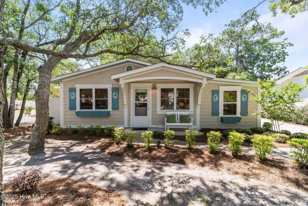 Photo of 125 NE 13th Street, Oak Island, NC 28465 (MLS # 100514497)