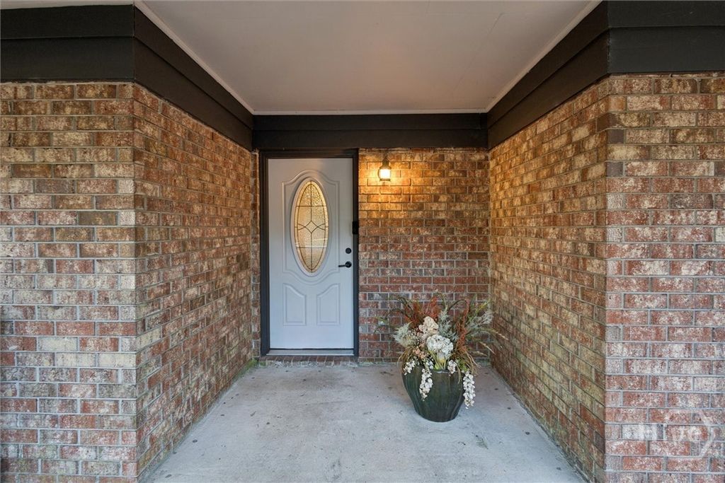 Photo of 910 Kings Road, Hinesville, GA 31313 (MLS # SA347759)