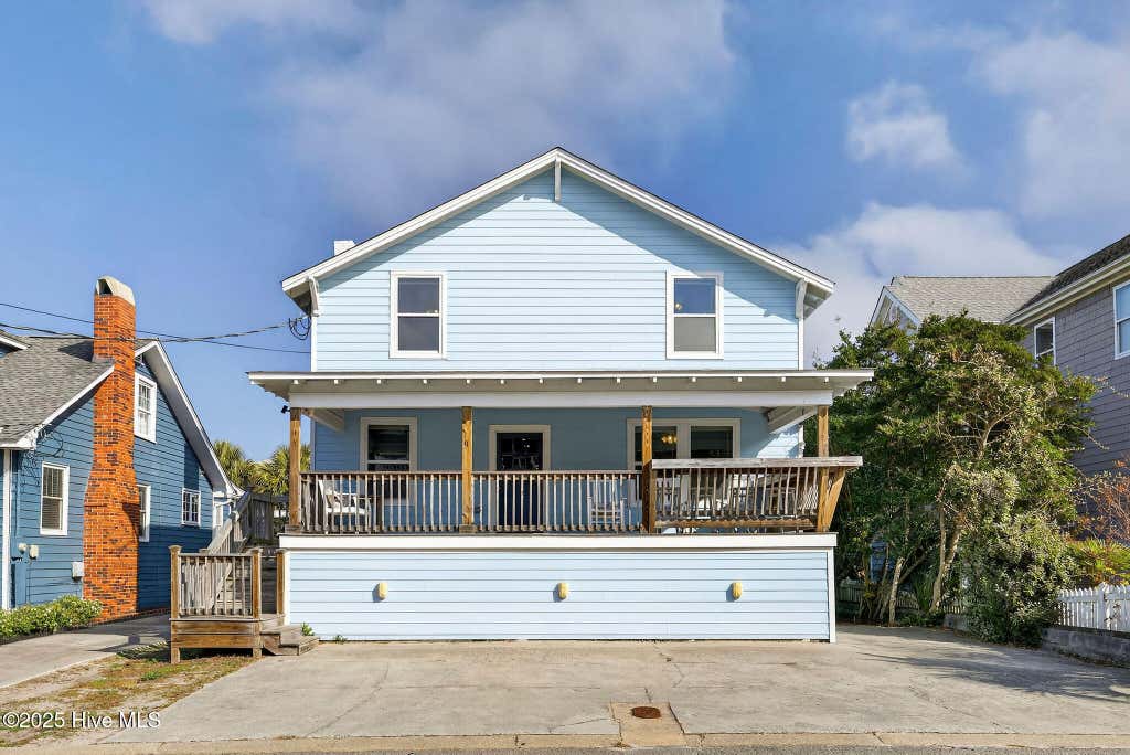 Photo of 9 E Atlanta Street E, Wrightsville Beach, NC 28480 (MLS # 100594788)