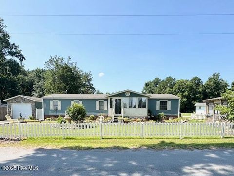 Homes For Sale - 624 Harris Street<br/> Cove City, NC 28523