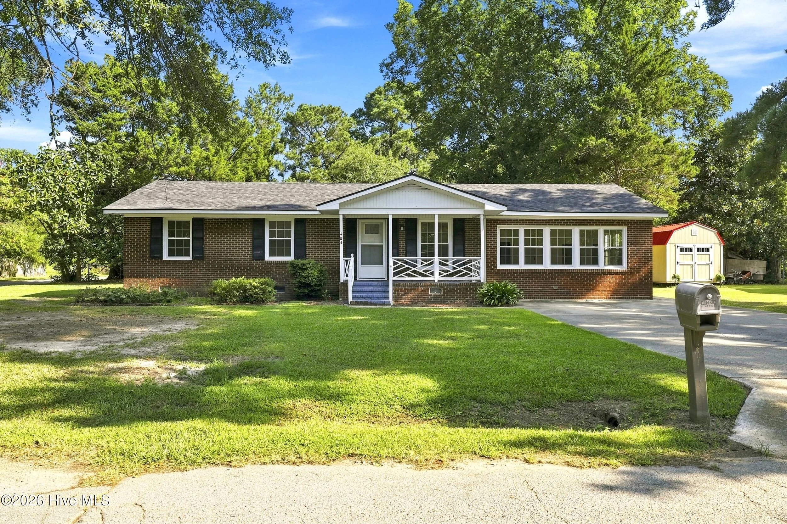 404 W Green Street, Robersonville, NC, 27871