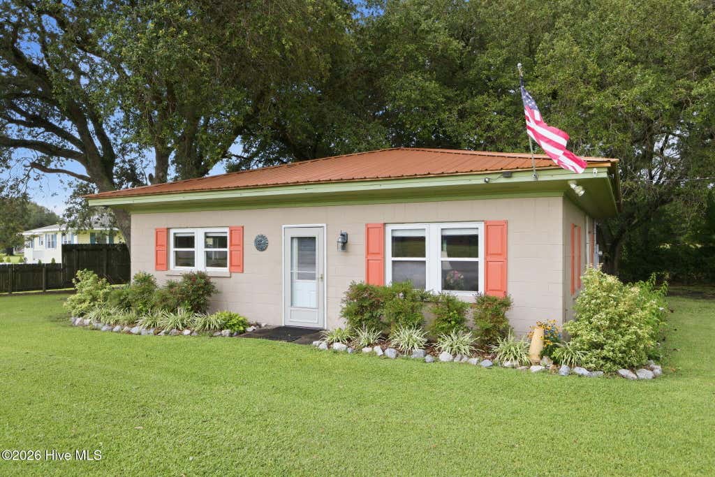 Photo of 682 Tom Mann Road, Newport, NC 28570 (MLS # 100593642)