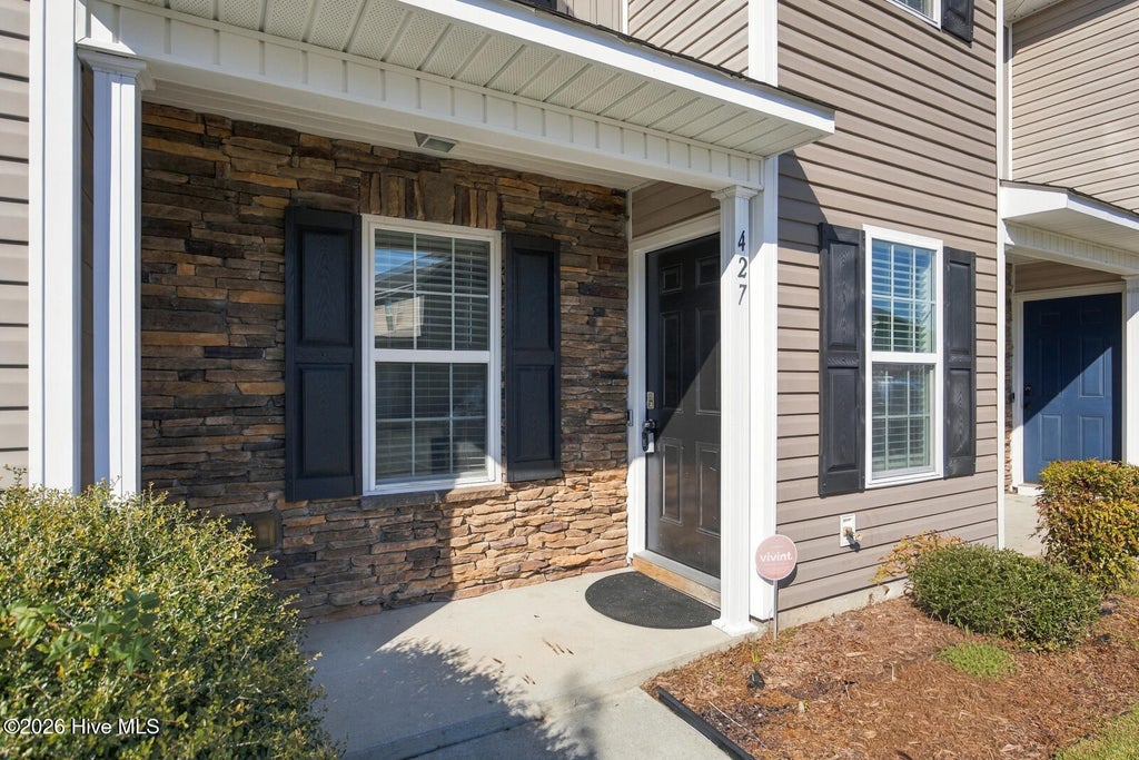 Photo of 427 Falls Cove, Jacksonville, NC 28546 (MLS # 100610836)