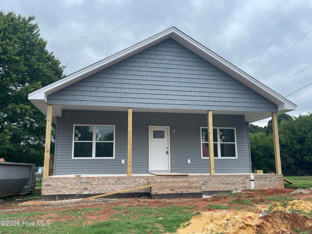Photo of 408 Oneida Street, Graham, NC 27253 (MLS # 100588613)