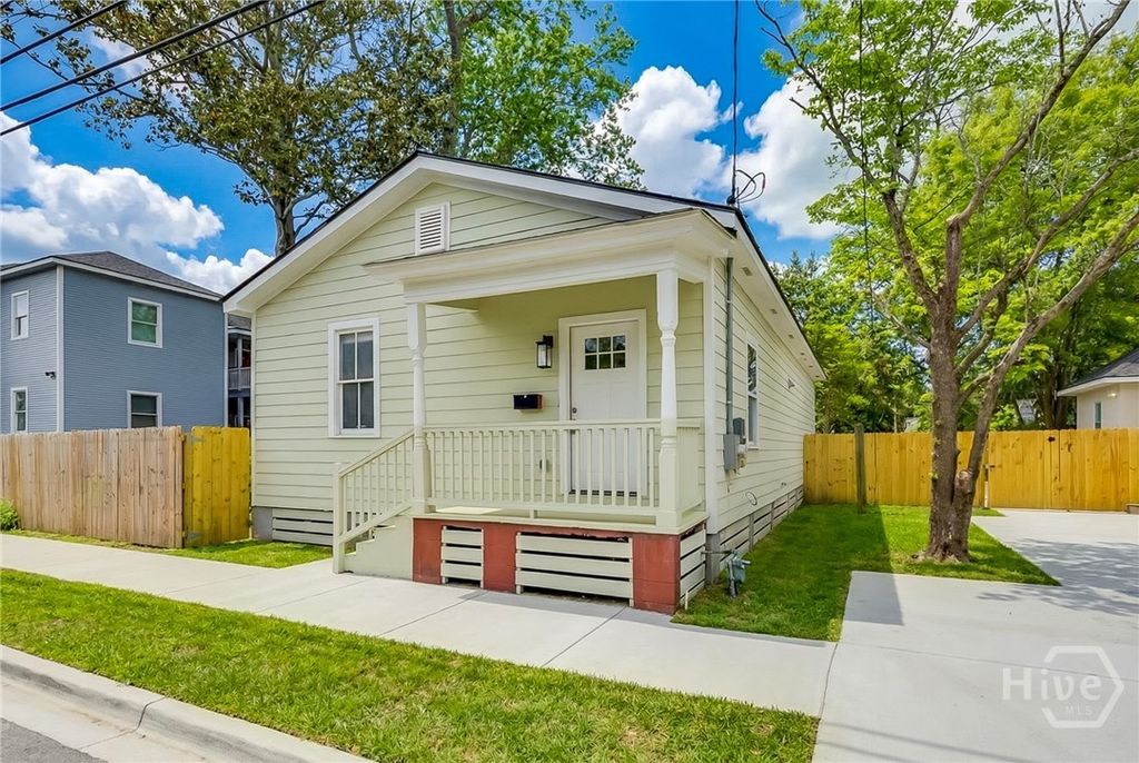 Photo of 2121 Harden Street, Savannah, GA 31415 (MLS # SA352544)