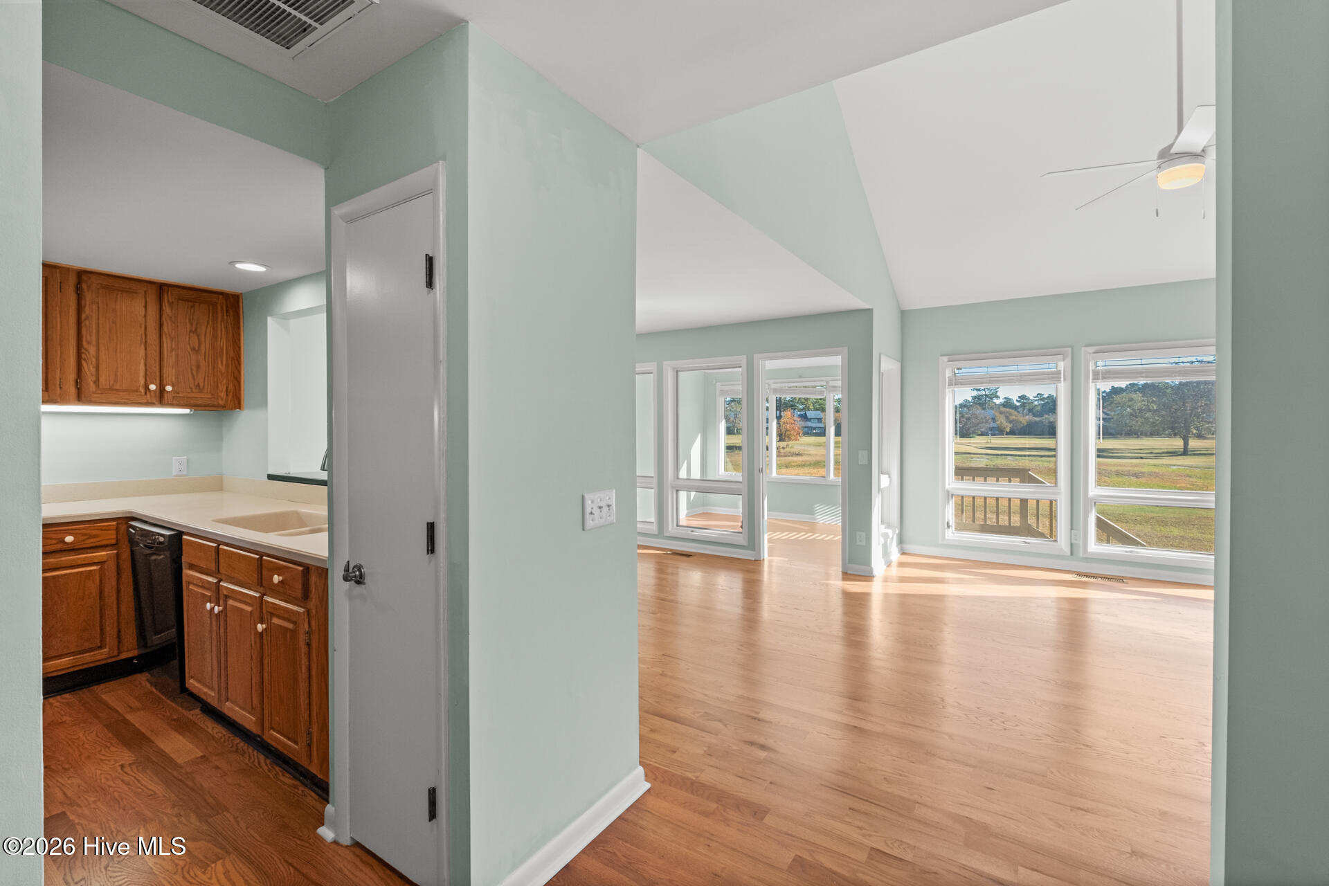 115 Egret Court