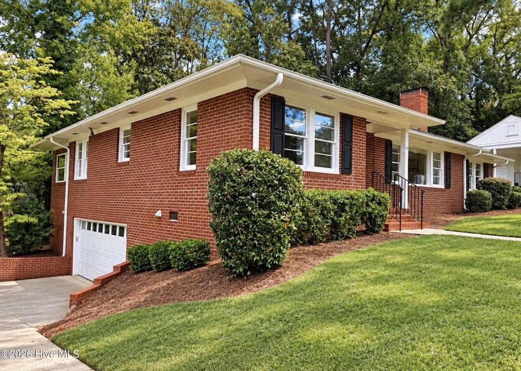Photo of 1003 E Rock Spring Road, Greenville, NC 27858 (MLS # 100607274)