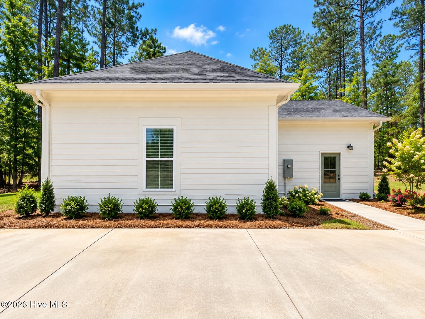 2122 Indian Road