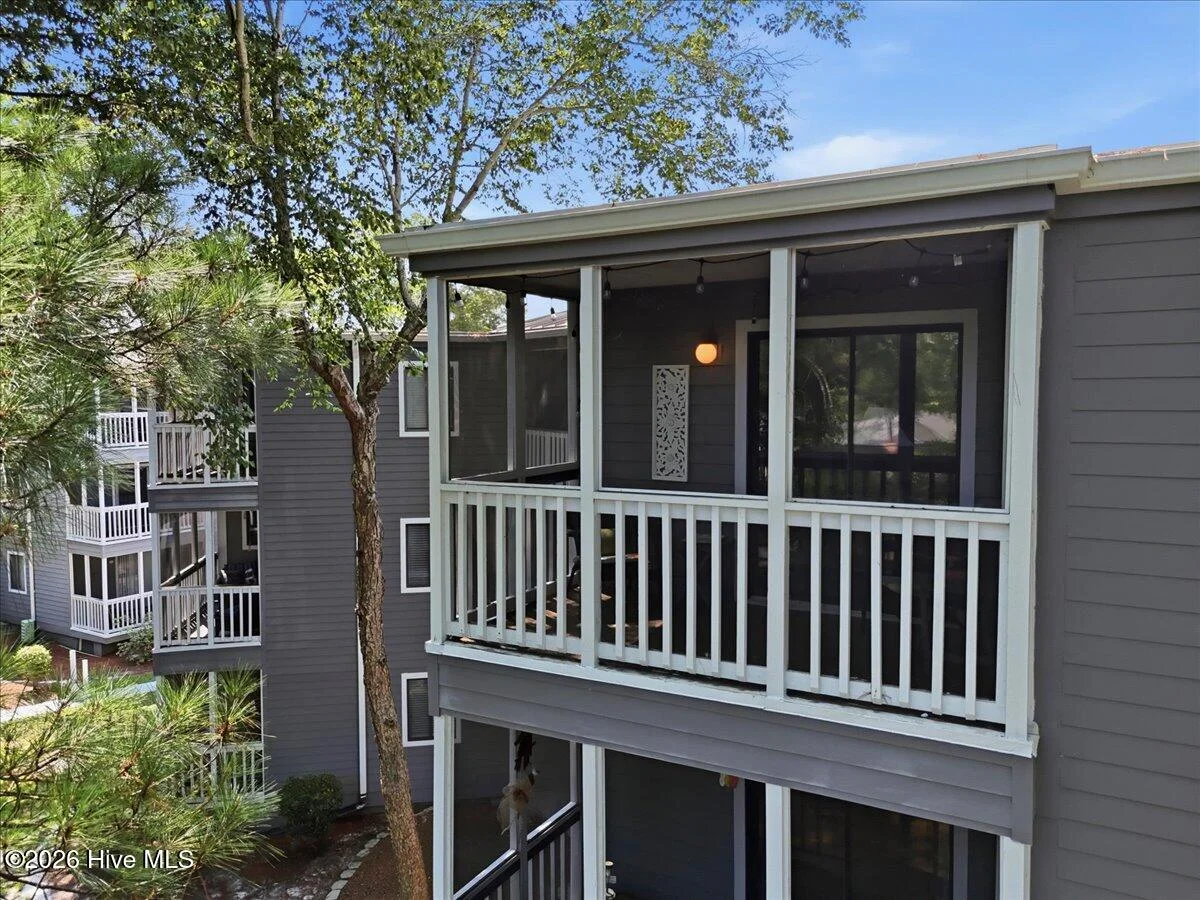 10170 Beach Drive SW Unit Unit 3305