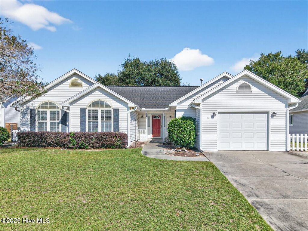 Photo of 5886 Lycia Lane SW, Ocean Isle Beach, NC 28469 (MLS # 100536706)