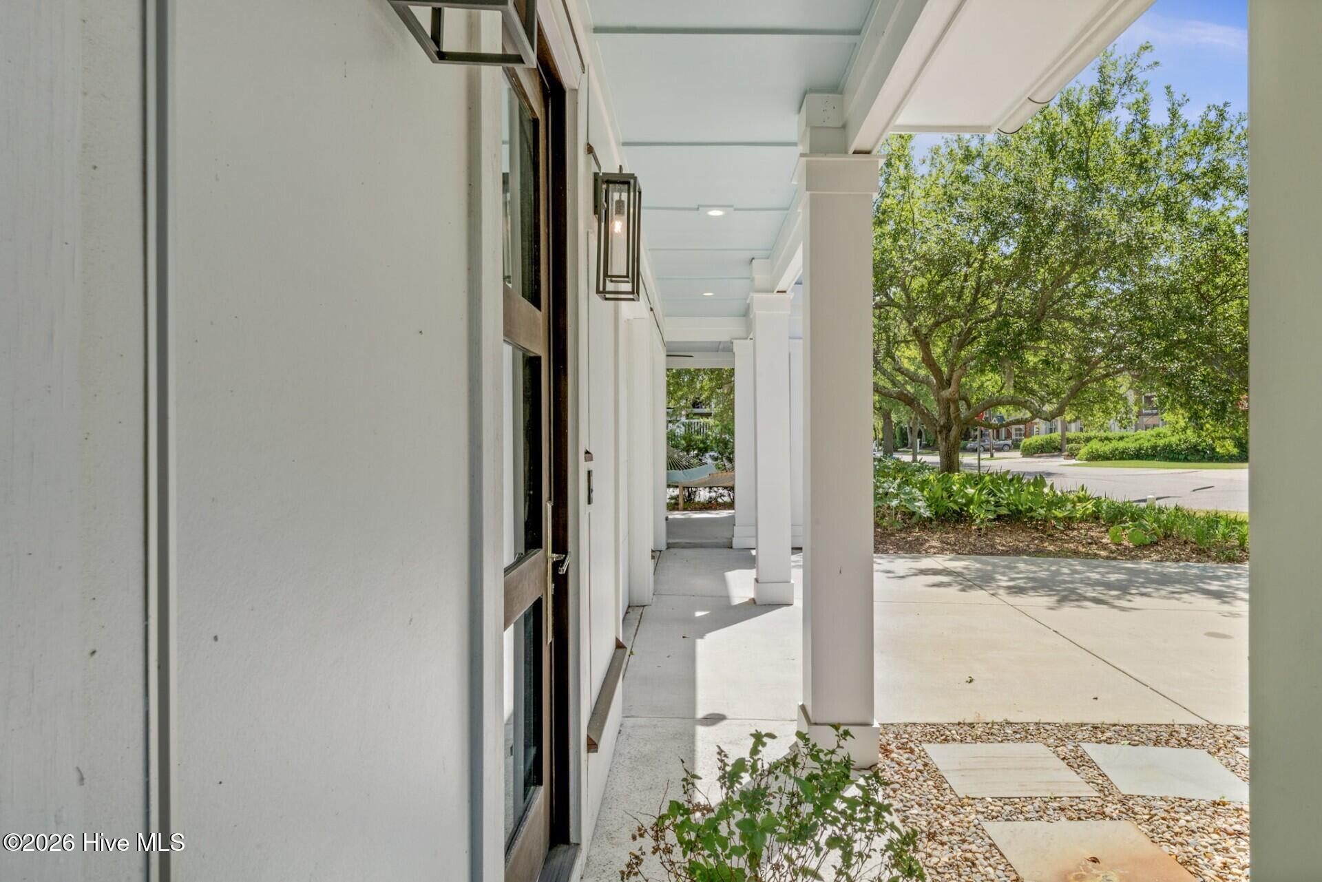 9 Island Drive