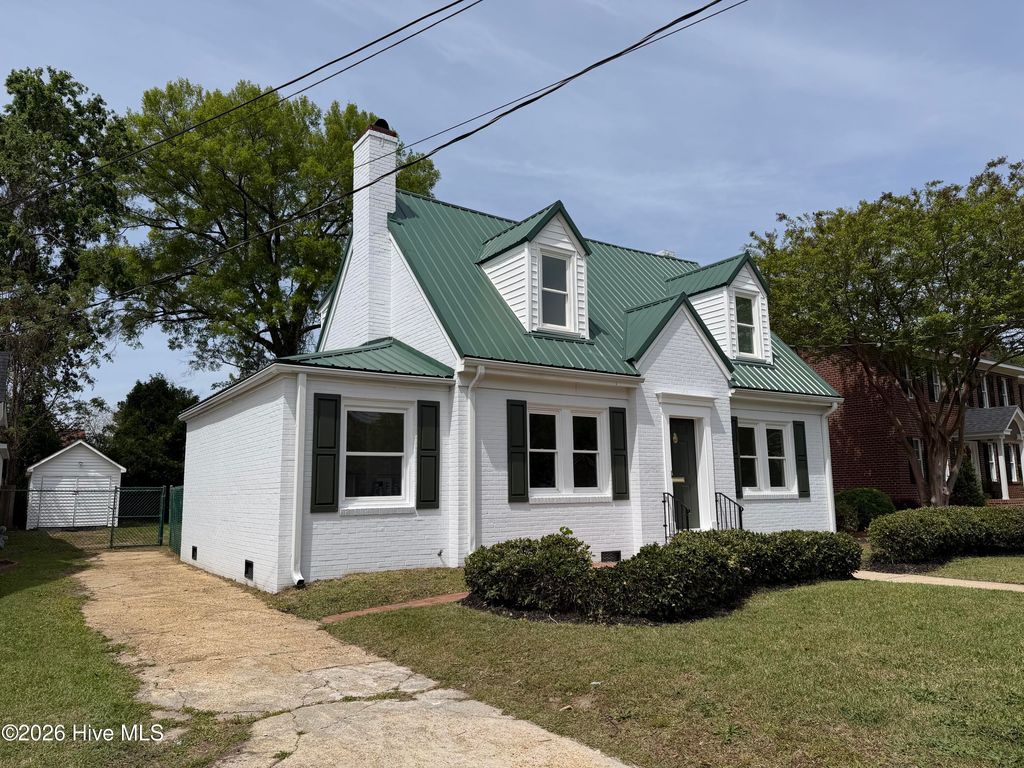 Photo of 510 S 4th Street, Smithfield, NC 27577 (MLS # 100575157)