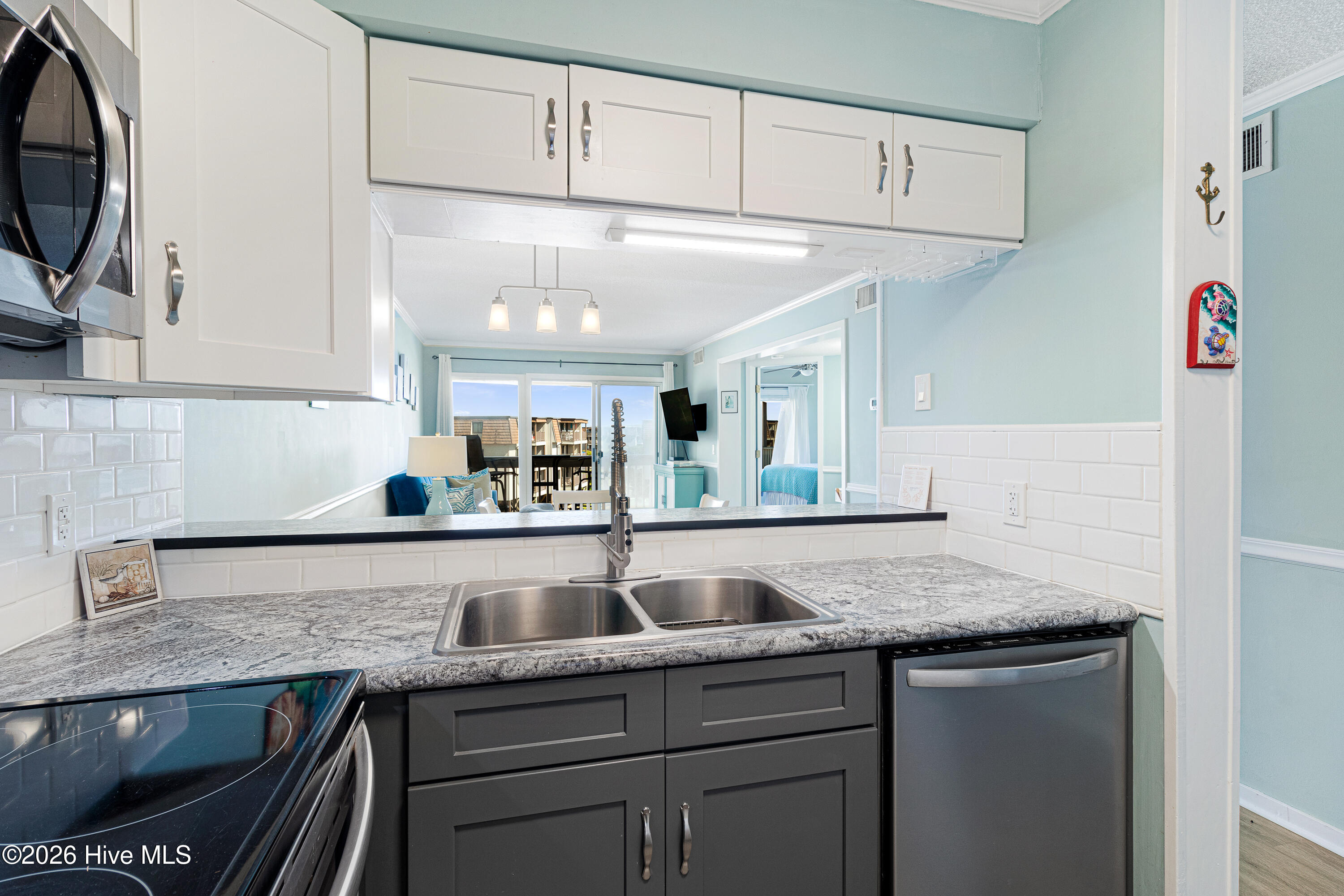 1904 E Fort Macon Road 355
