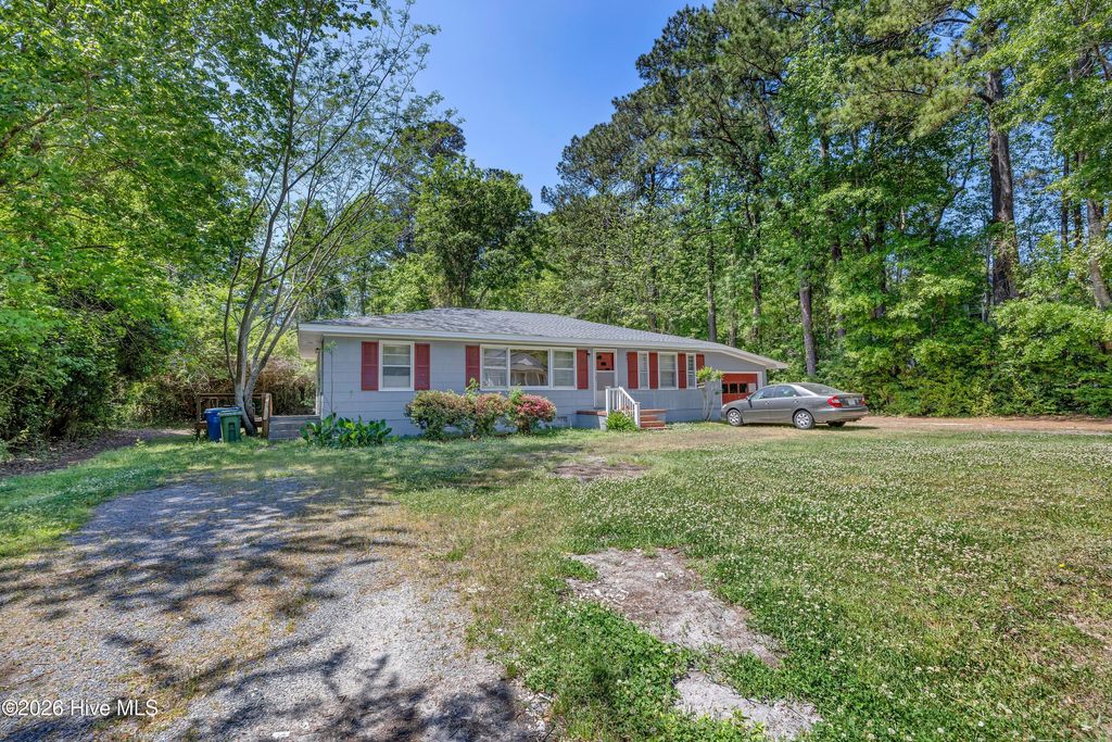 Photo of 145 Dogwood Drive, Wilmington, NC 28403 (MLS # 100567987)