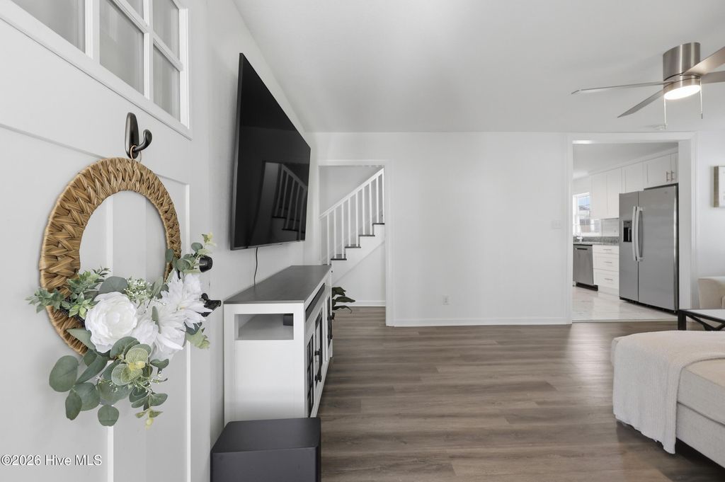 Photo of 901 Tuscarora Avenue, Elizabeth City, NC 27909 (MLS # 100563819)