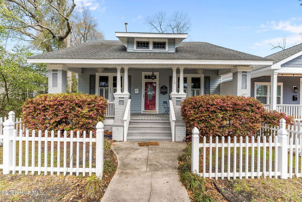 Photo of 1719 Wrightsville Avenue, Wilmington, NC 28403 (MLS # 100561310)