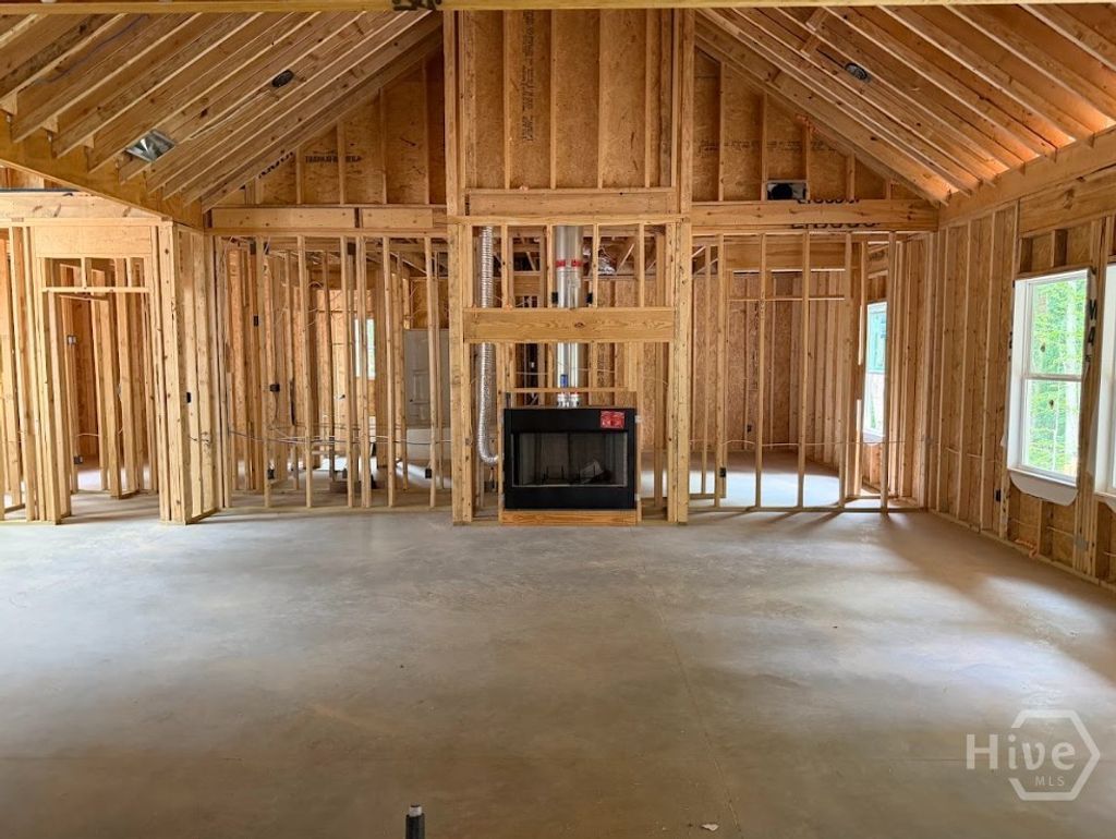 Photo of 105 Carlan Road, Commerce, GA 30530 (MLS # CL354990)