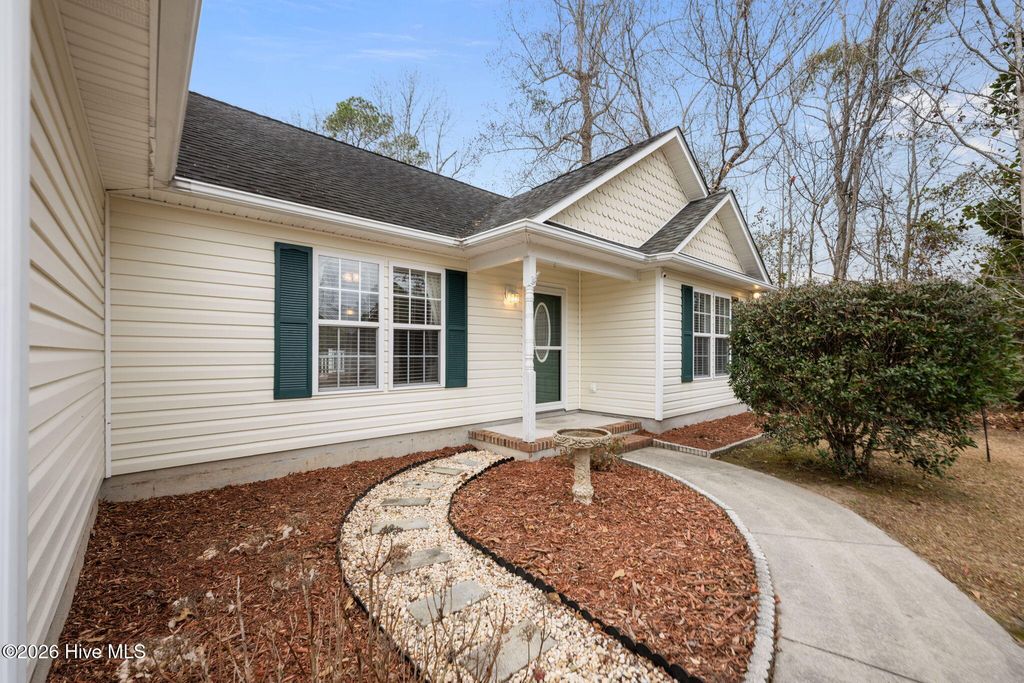 Photo of 613 Hollywood Boulevard, Havelock, NC 28532 (MLS # 100551154)