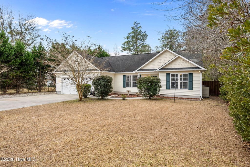 Photo of 613 Hollywood Boulevard, Havelock, NC 28532 (MLS # 100551154)