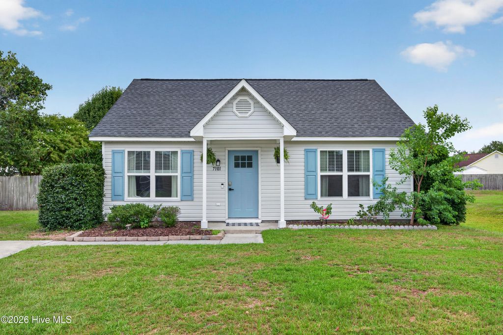 Photo of 7101 Alamosa Drive, Wilmington, NC 28411 (MLS # 100591506)