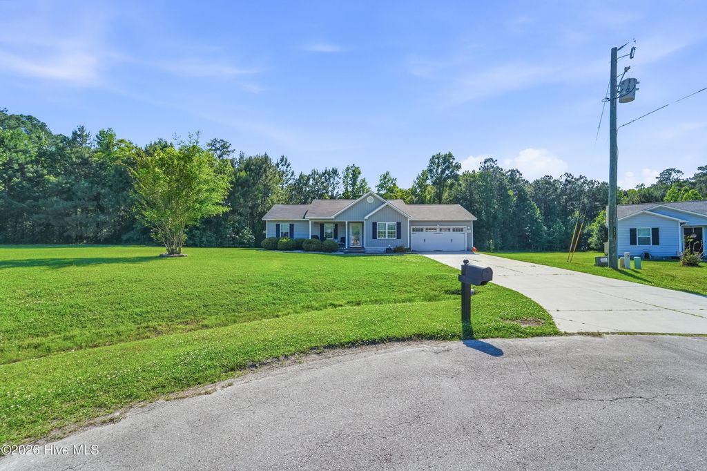 Photo of 109 Turtle Creek Court, Jacksonville, NC 28540 (MLS # 100575556)
