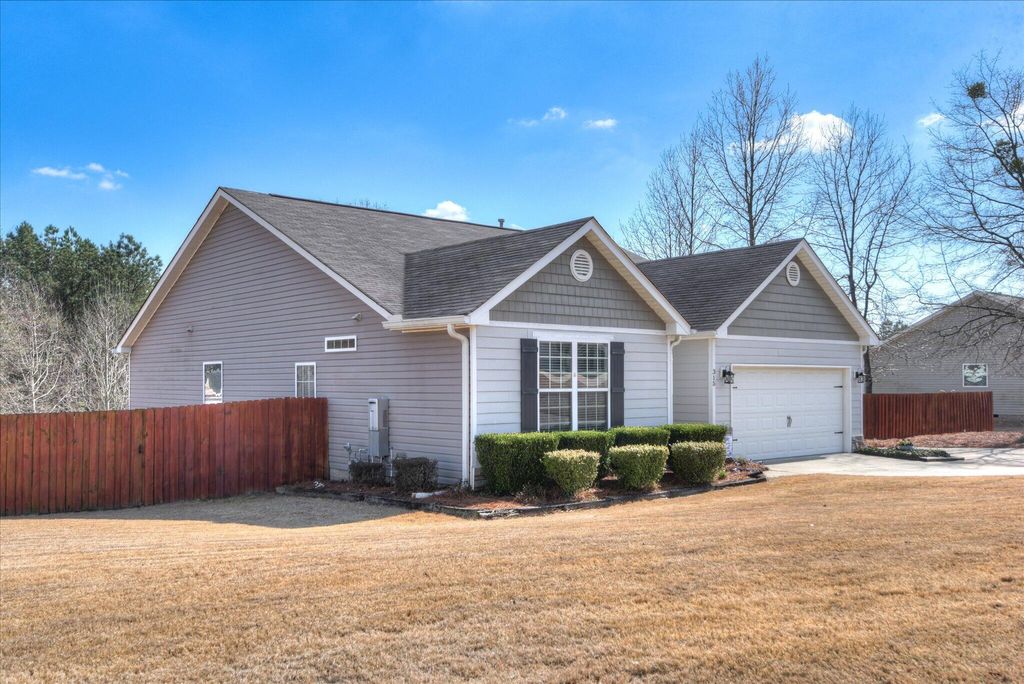 Photo of 315 Foxchase Circle, North Augusta, SC 29860 (MLS # 552979)