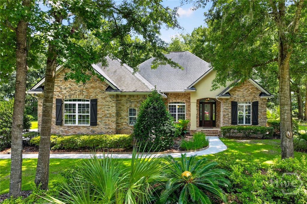 Photo of 639 Chastain Circle, Richmond Hill, GA 31324 (MLS # SA360182)