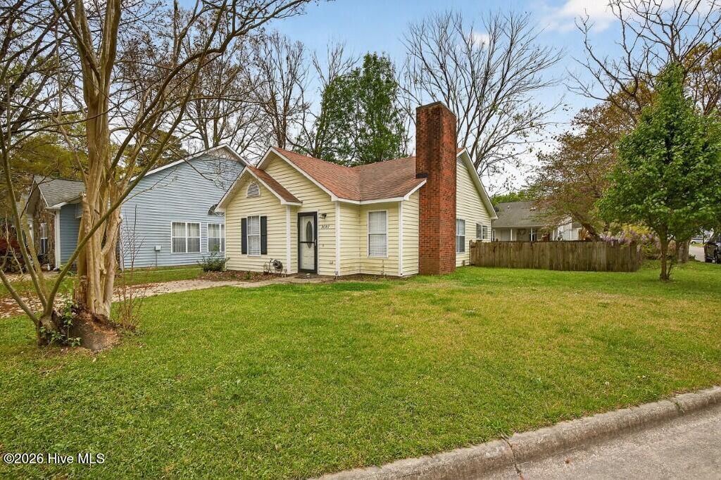 Photo of 3607 Colony Drive, New Bern, NC 28562 (MLS # 100563229)