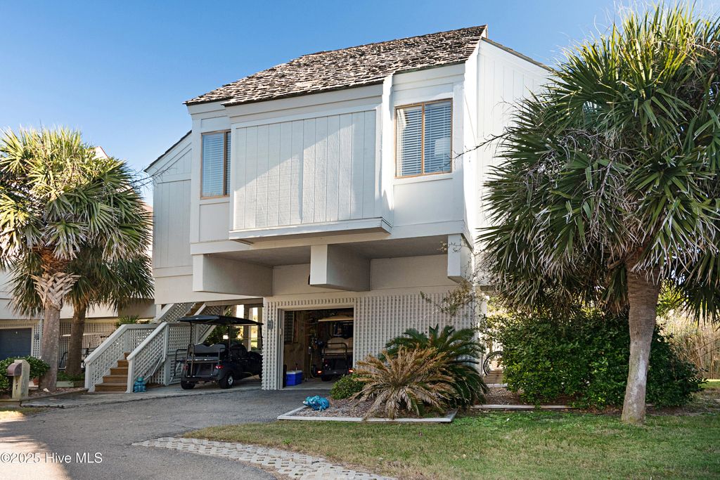 Photo of 305 S Bald Head Wynd #17, Bald Head Island, NC 28461 (MLS # 100526215)