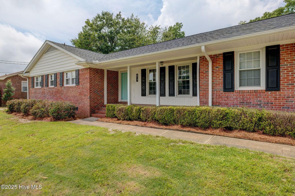 Photo of 617 Windemere Road, Wilmington, NC 28405 (MLS # 100565442)