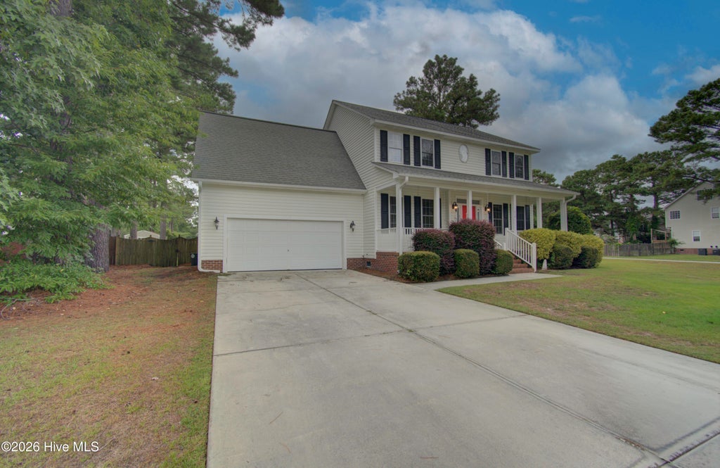 Photo of 318 Osprey Point Drive, Sneads Ferry, NC 28460 (MLS # 100606734)