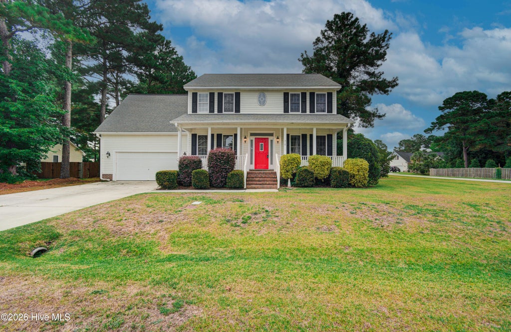 Photo of 318 Osprey Point Drive, Sneads Ferry, NC 28460 (MLS # 100606734)