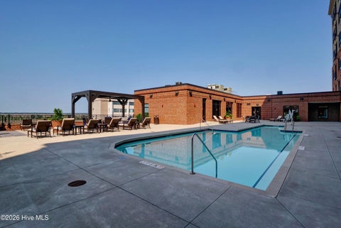 Tiny photo for 14 Grace Street #1112, Wilmington, NC 28401 (MLS # 100587598)