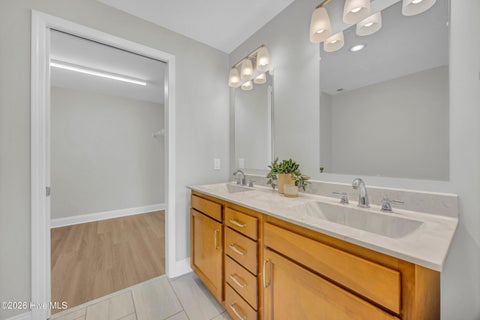 Tiny photo for 14 Grace Street #1112, Wilmington, NC 28401 (MLS # 100587598)