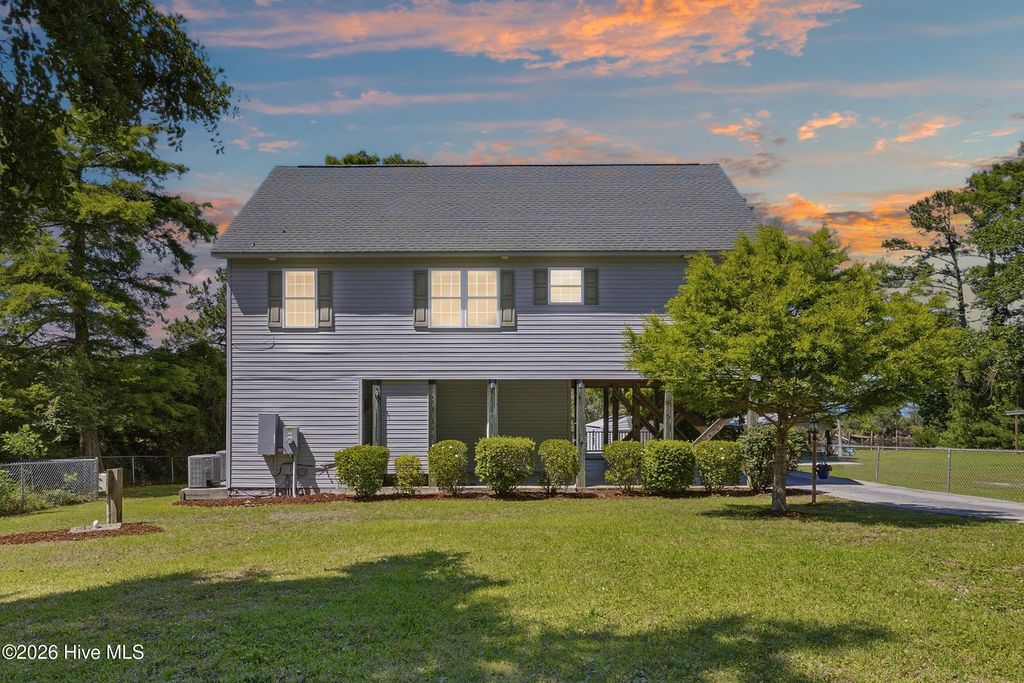 Photo of 141 Sherrill Loop Road, Sneads Ferry, NC 28460 (MLS # 100575252)