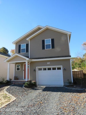 754 W ILLINOIS AVE, SOUTHERN PINES, NC 28387 - Image d2f1c40deb29e038b7ed221823aa76c8/3349876860