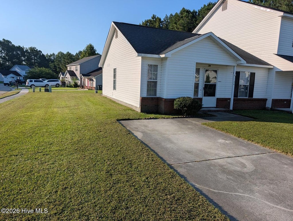 Photo of 1154 Pueblo Drive, Jacksonville, NC 28546 (MLS # 100603606)