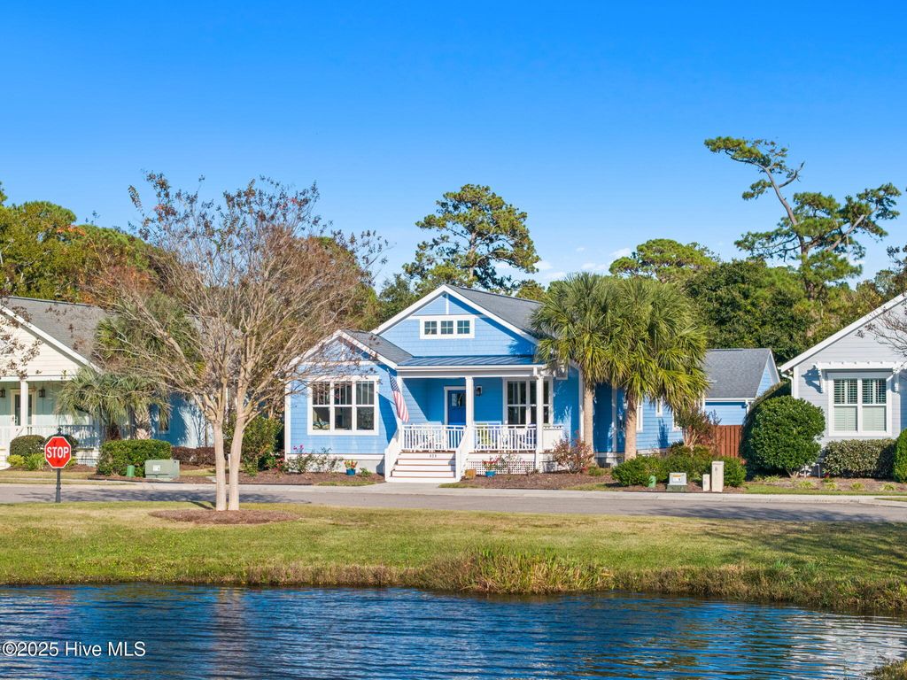 Photo of 828 Cades Trail, Southport, NC 28461 (MLS # 100569449)