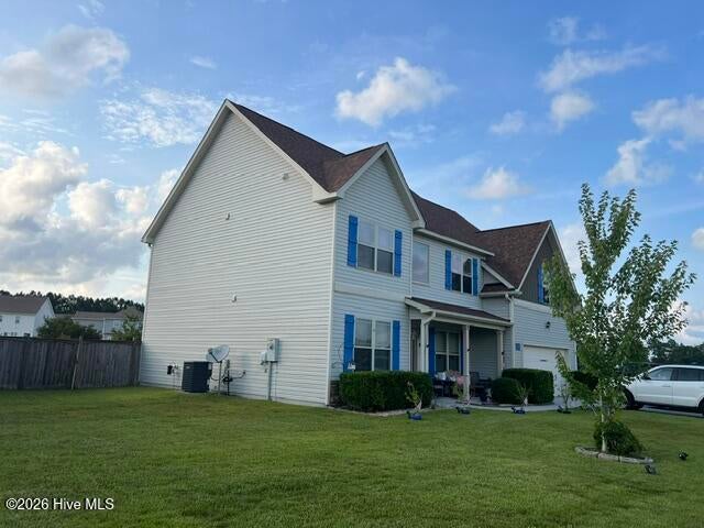 304 SW Plantation Drive